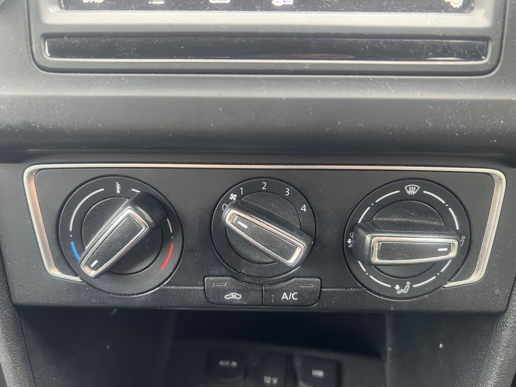 2016 Volkswagen Polo 1.0 Match