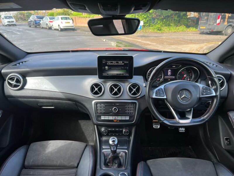 2017 Mercedes-Benz CLA 2.1d CLA 200 AMG Line Coupe